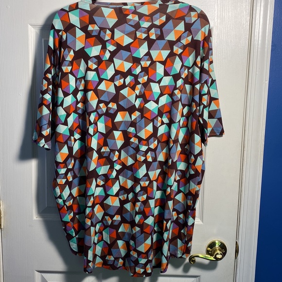 NWT LulaRoe Irma Oversized Tunic Top, Small - Picture 2 of 7